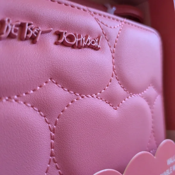 Betsey Johnson Bubblegum Pink Stitched Hearts Wristlet Wallet - Picture 2 of 5